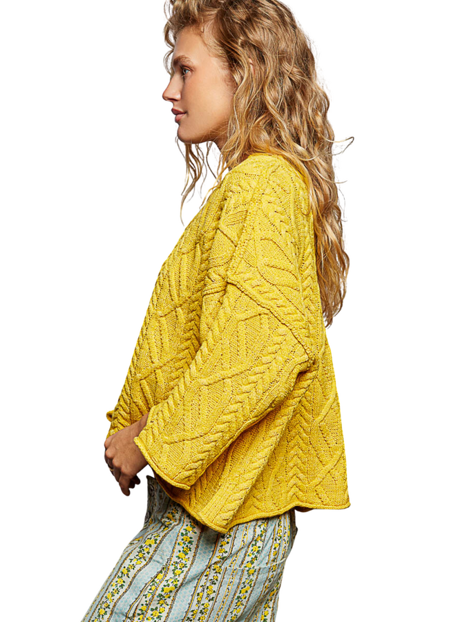 Pol Cozy Crop Cable Sweater in Honey