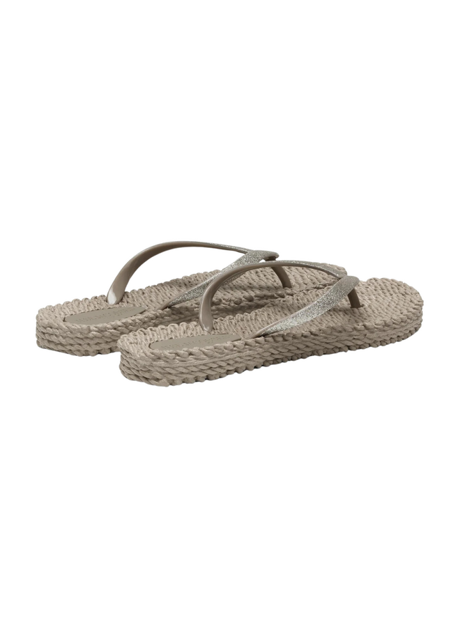 Ilse Jacobsen Cheerful Flip Flops in Atmosphere