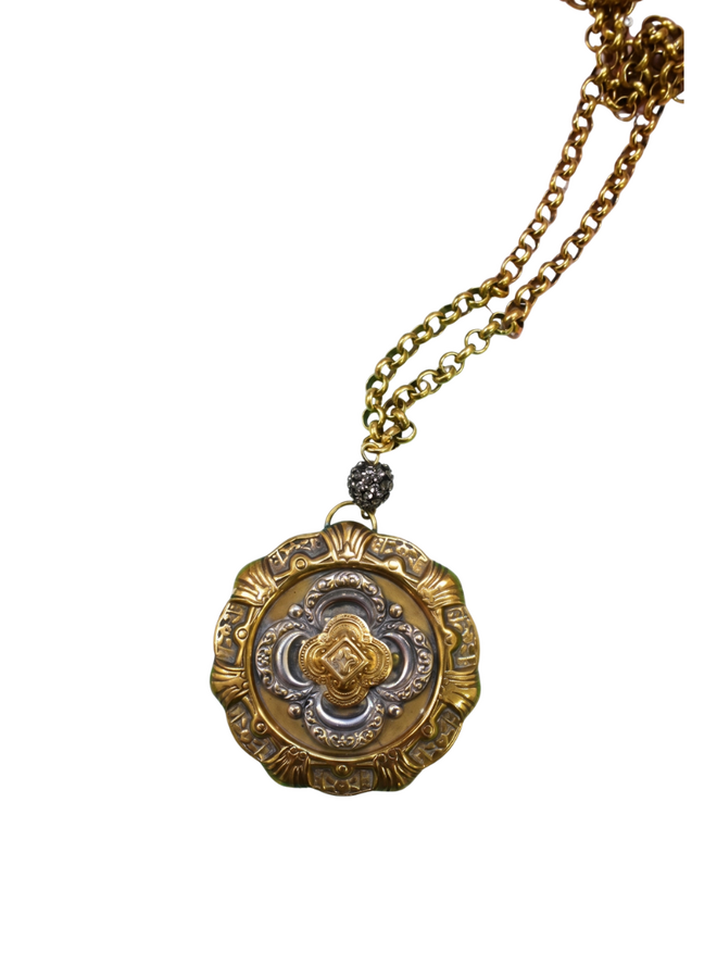 1960' French Scallop Pendant