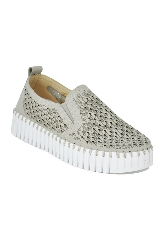 Ilse Jacobsen Platform Tulip 141 Shoe in Atmosphere
