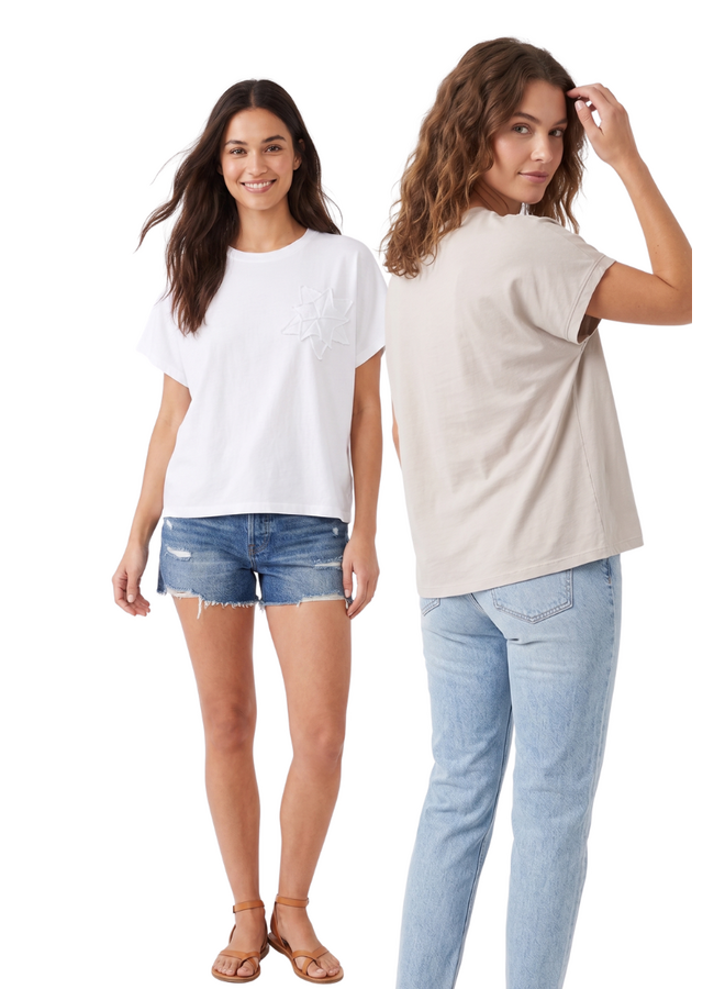 Star Appliqué Tee in Two Colors