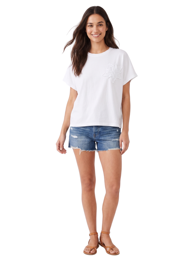 Star Appliqué Tee in Two Colors