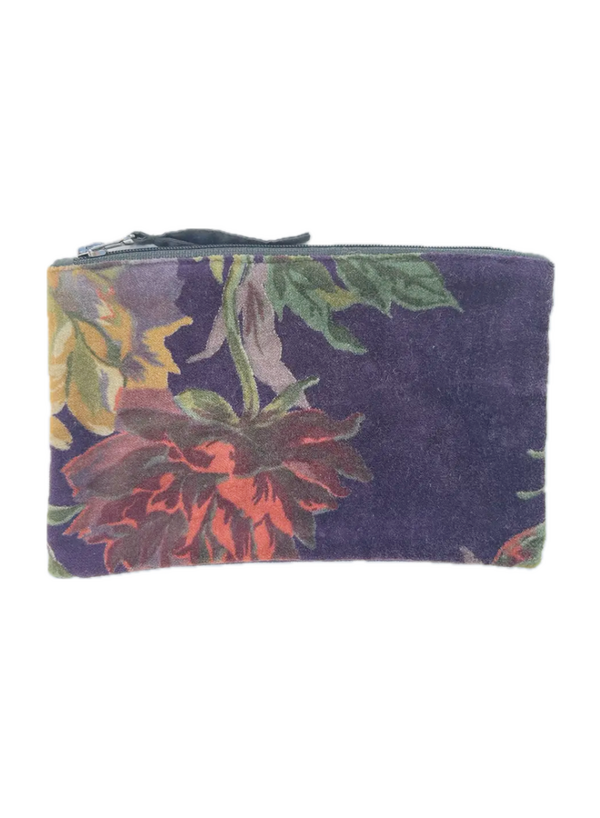 The Napoli Velvet Pouch in Garnet Purple