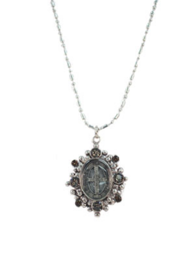 VSA San Benito Oval Charm Necklace in Silver & Greige Quartz