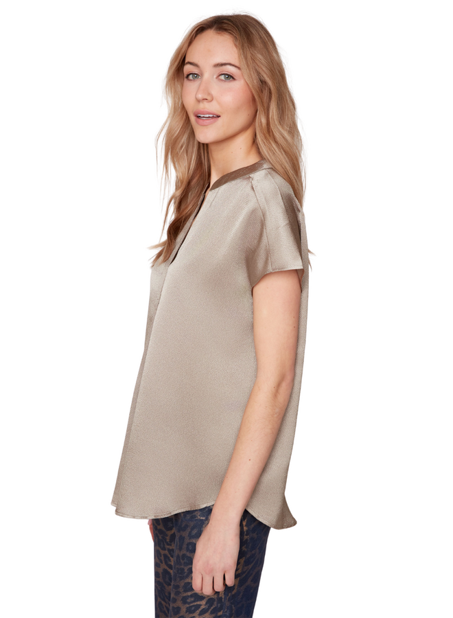 Renuar Essential Short Sleeve Pebble Top in Storm