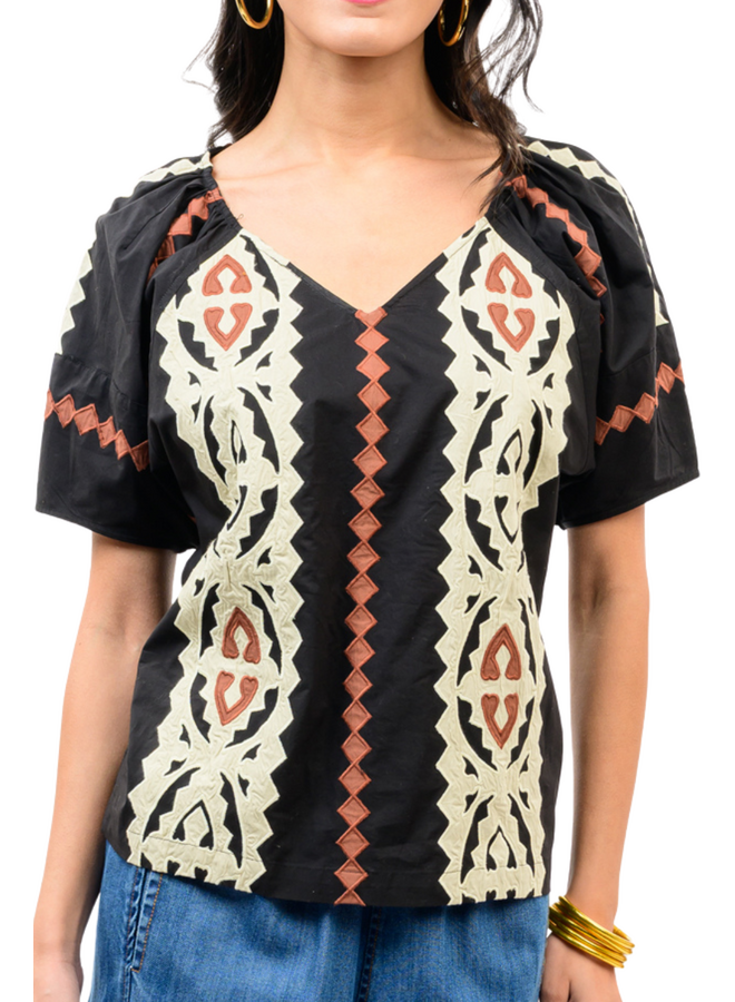 Ivy Jane Applique Print Top in Black