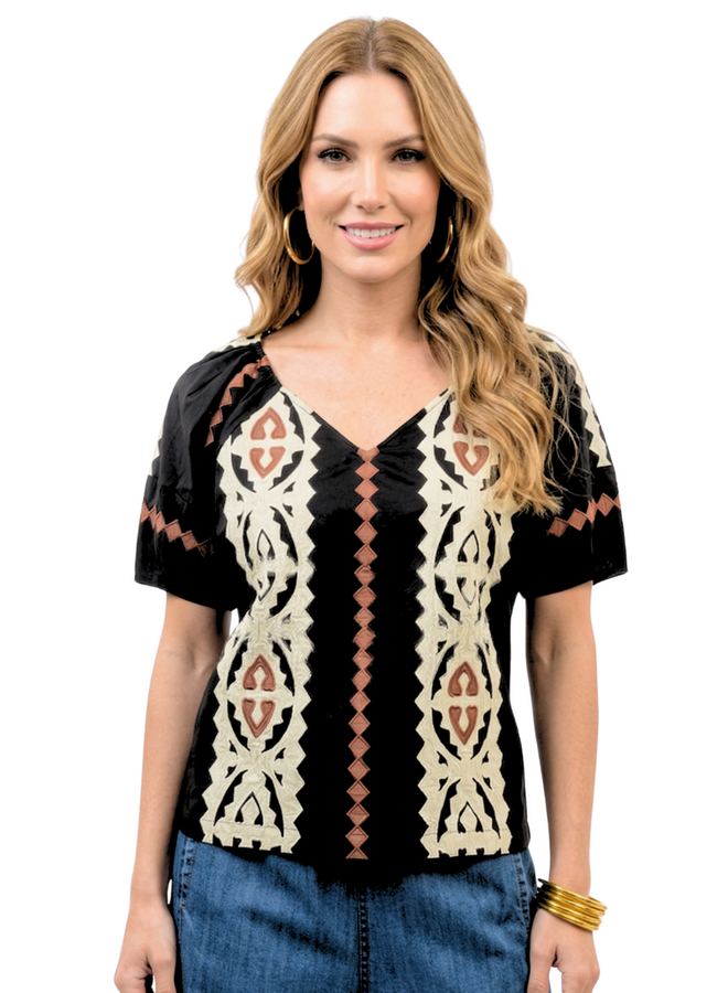 Ivy Jane Applique Print Top in Black