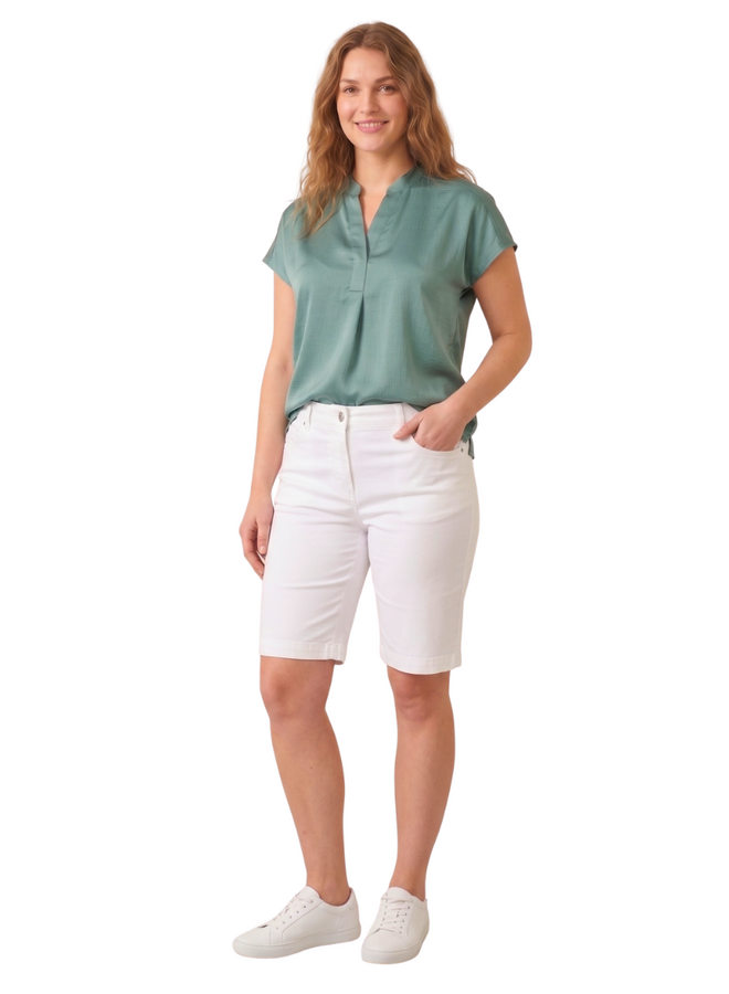 Renuar Essential Short Sleeve Pebble Top in Tea Tree