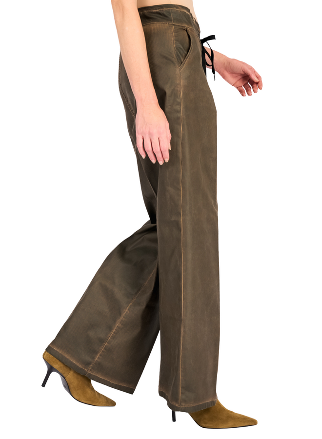 Alembika Pinstripe Wide Leg Jeans in Hickory Brown