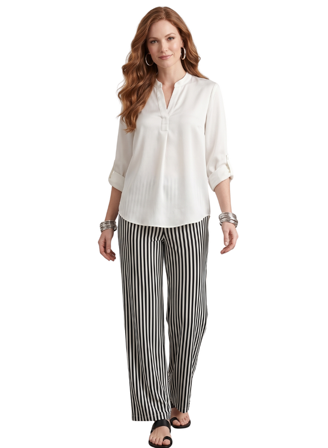 Renuar V-Neck Pebble Blouse in Creme