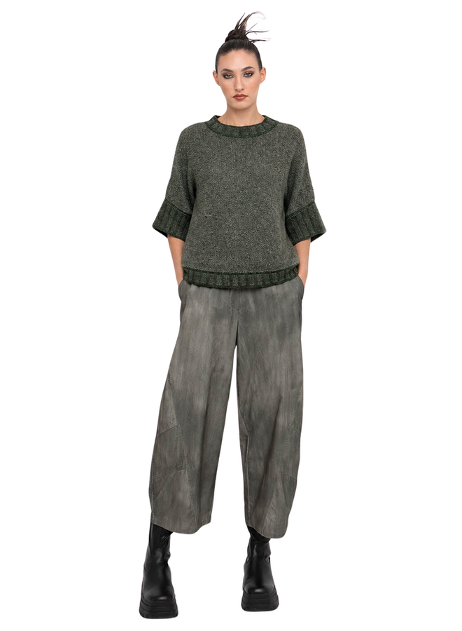 Ozai Crop Trouser Minera Pant in Turf