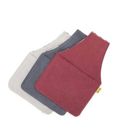 della Q della Q Nora Wrist Bag