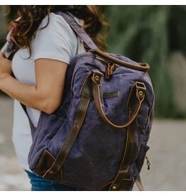 della Q della Q Maker's Canvas Backpack