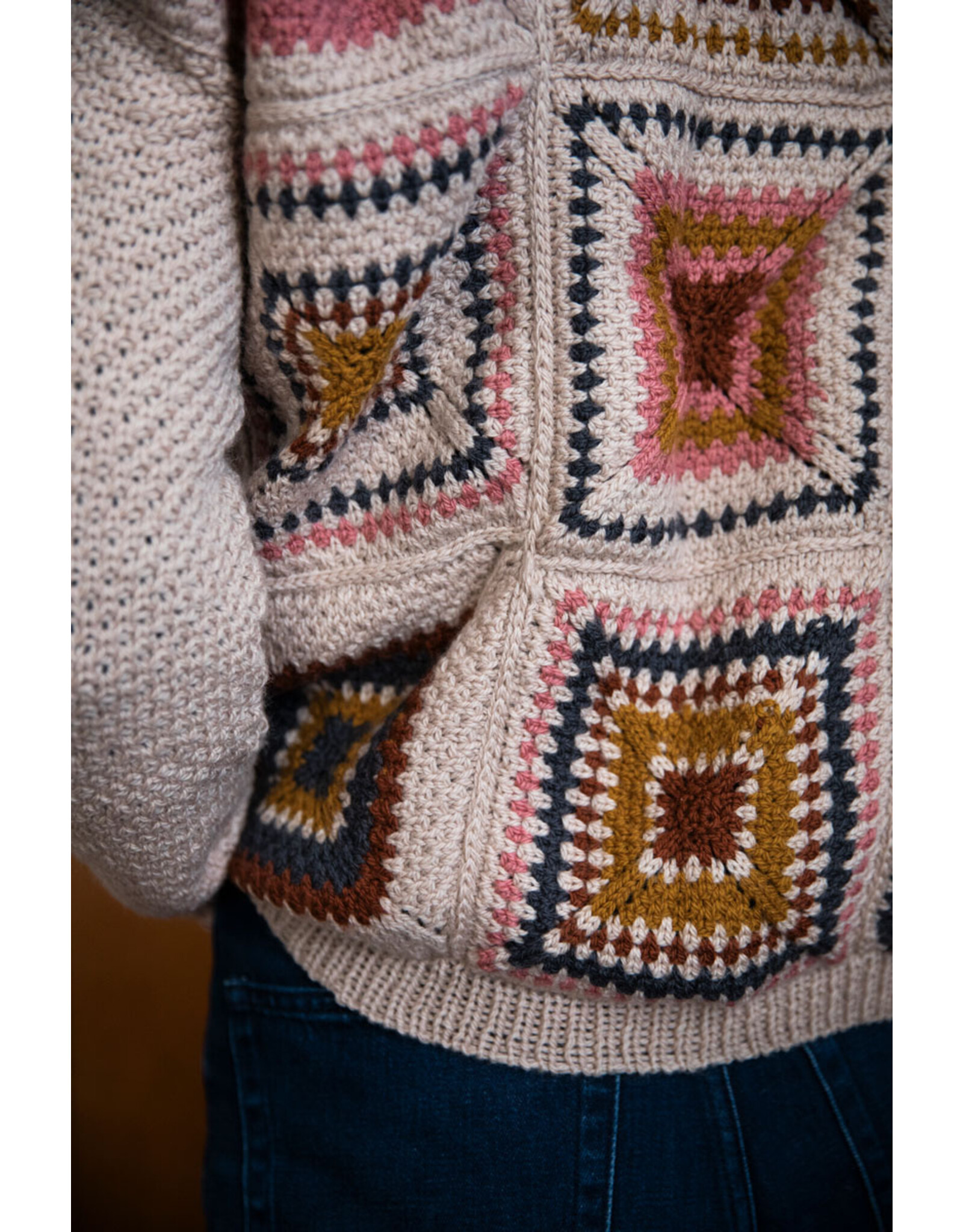 Laine Magazine 52 Weeks of Scrap Yarn: Projects for Crafters
