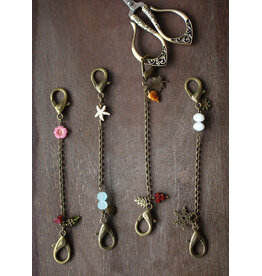 Scissor Chain - Four Seasons