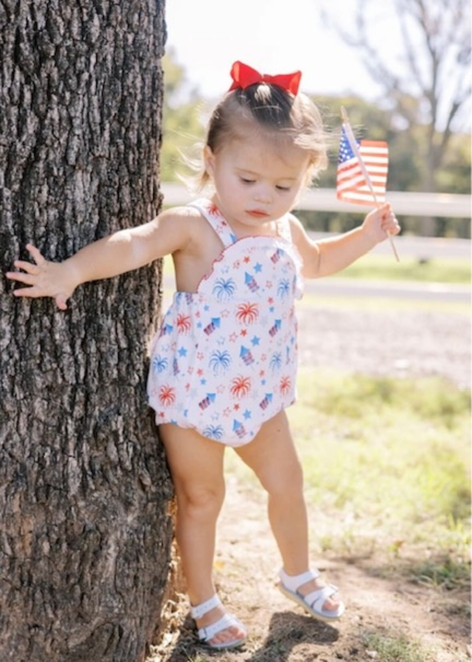 PATRIOTIC GIRL SUNBUBBLE