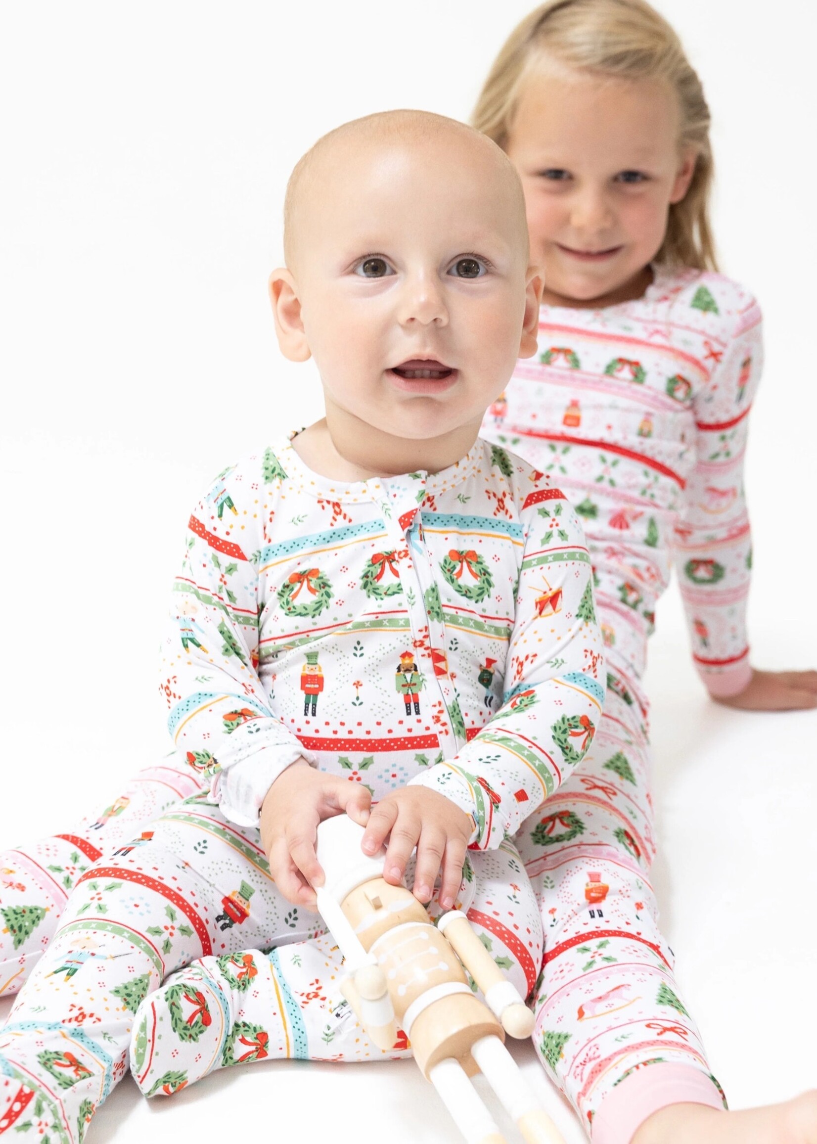 NUTCRACKER FAIR ISLE 2 WAY ZIPPER FOOTIE