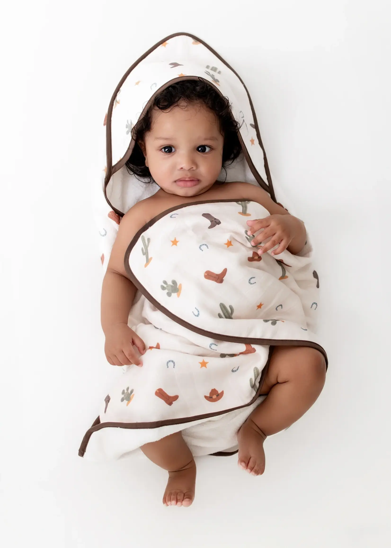 WESTERN HOODED TOWEL