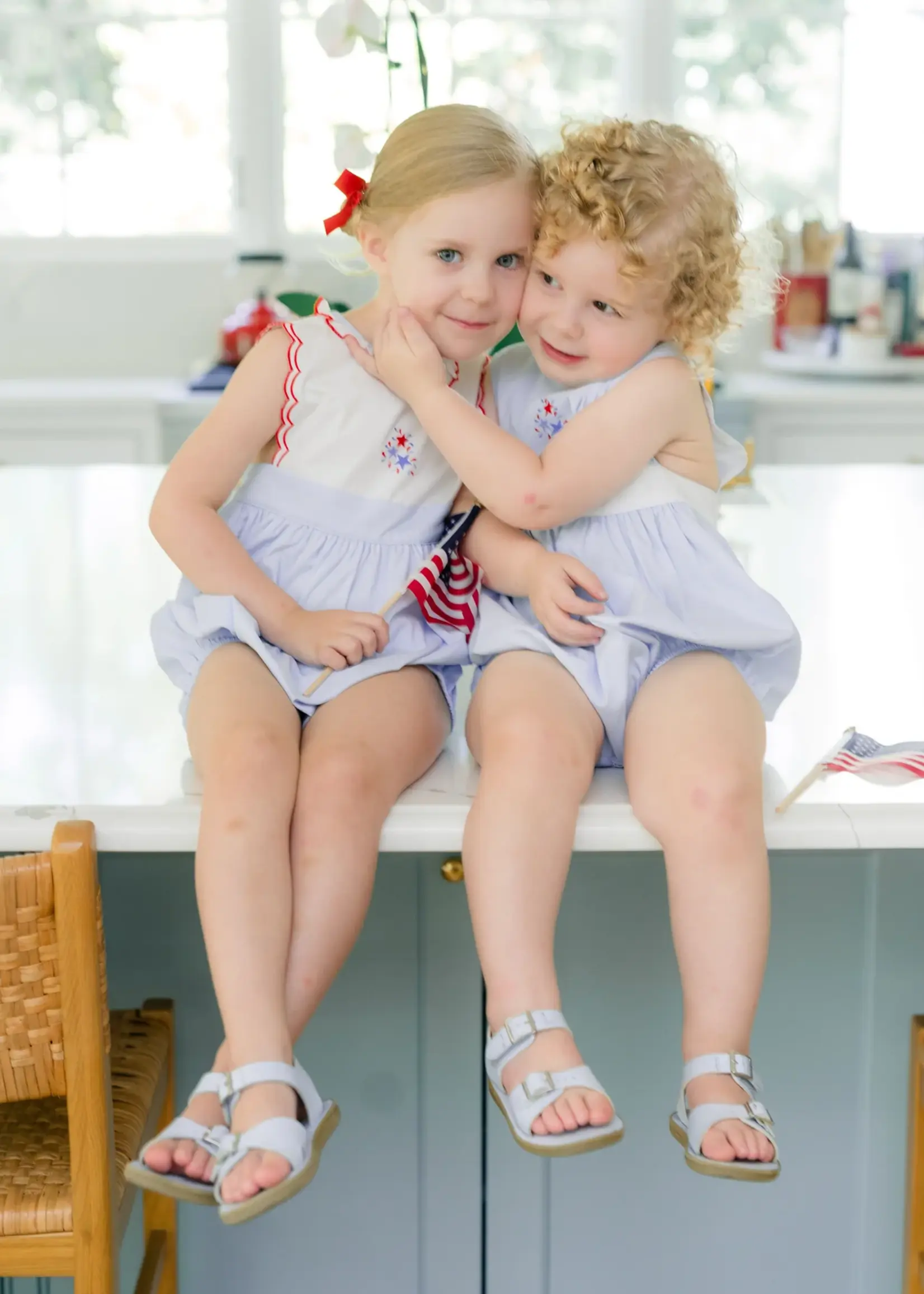 REVERE FIREWORKS GIRL BUBBLE