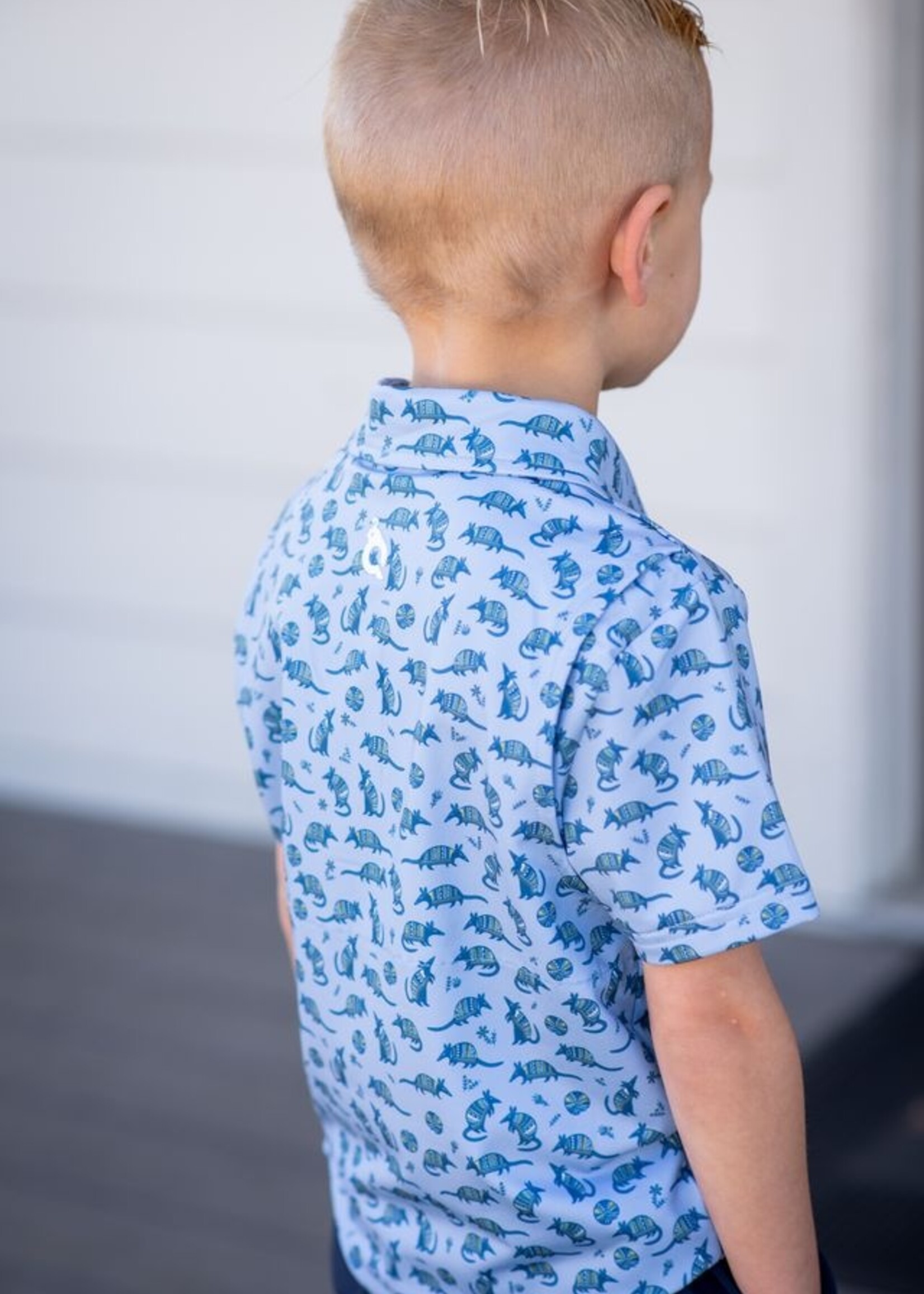 CHAMBRAY DILLO PERFORMANCE POLO SHIRT