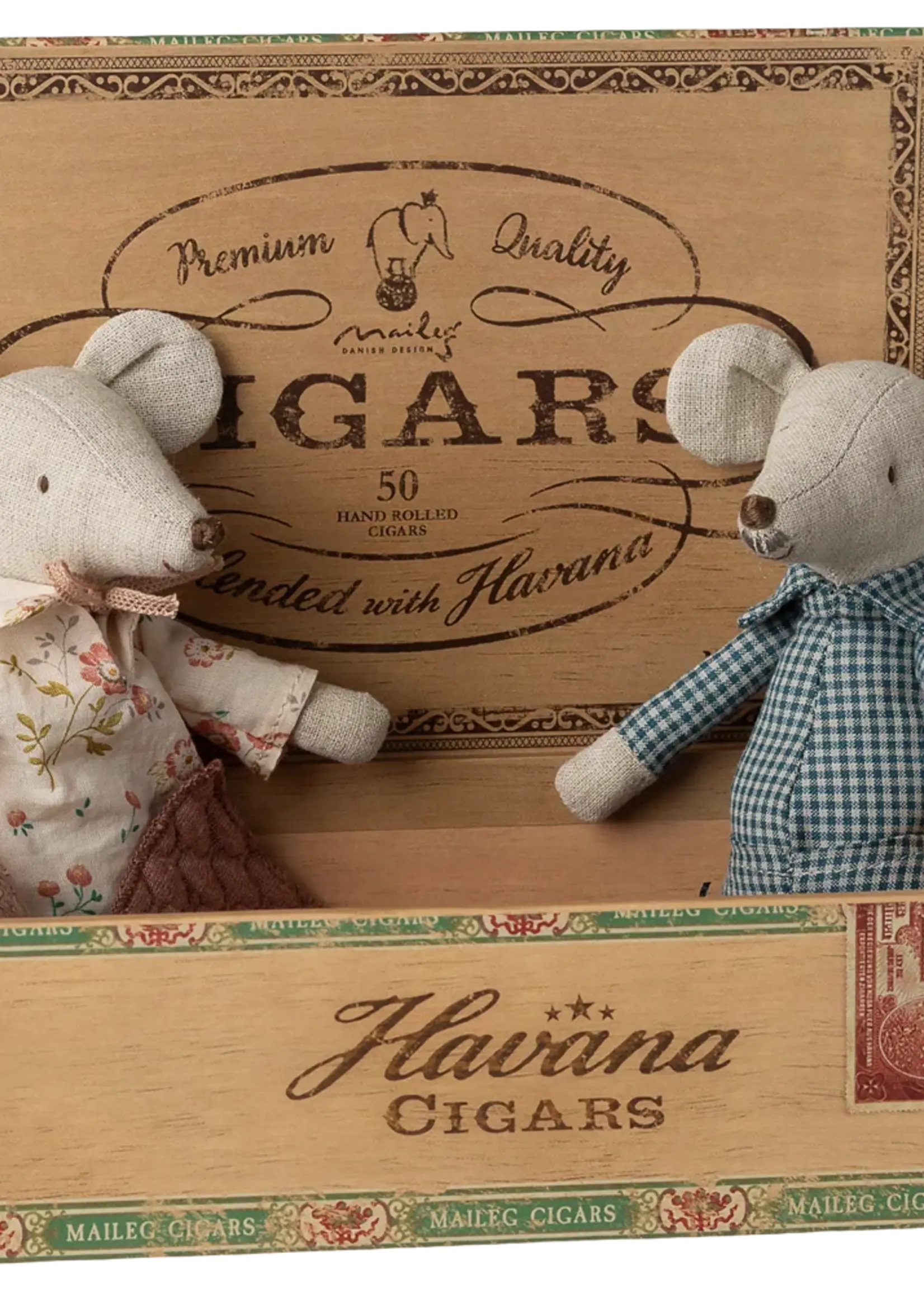 GRANDMA AND GRANDPA MICE