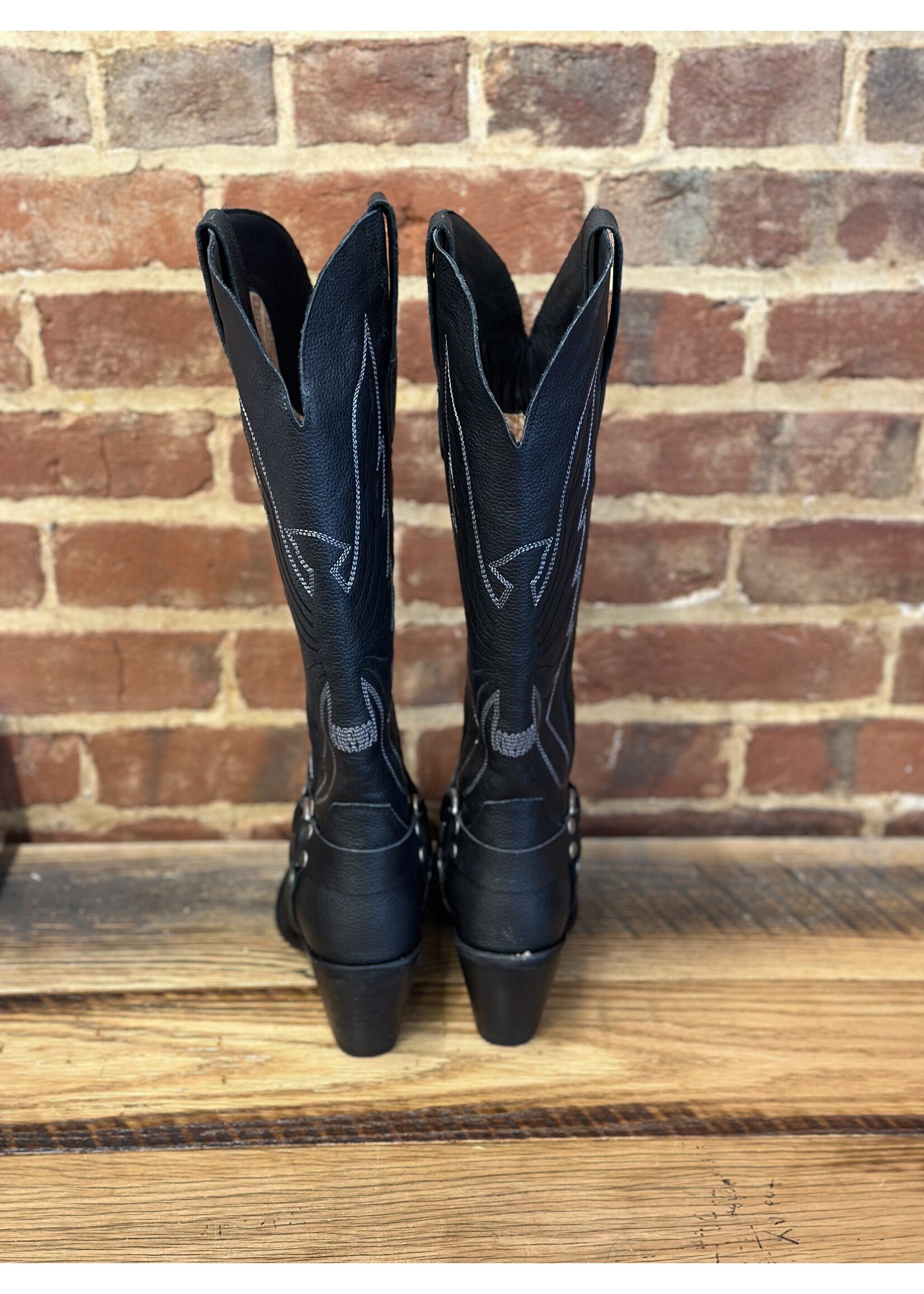 Dingo Dingo DI926 Heavens to Betsy Black Boot