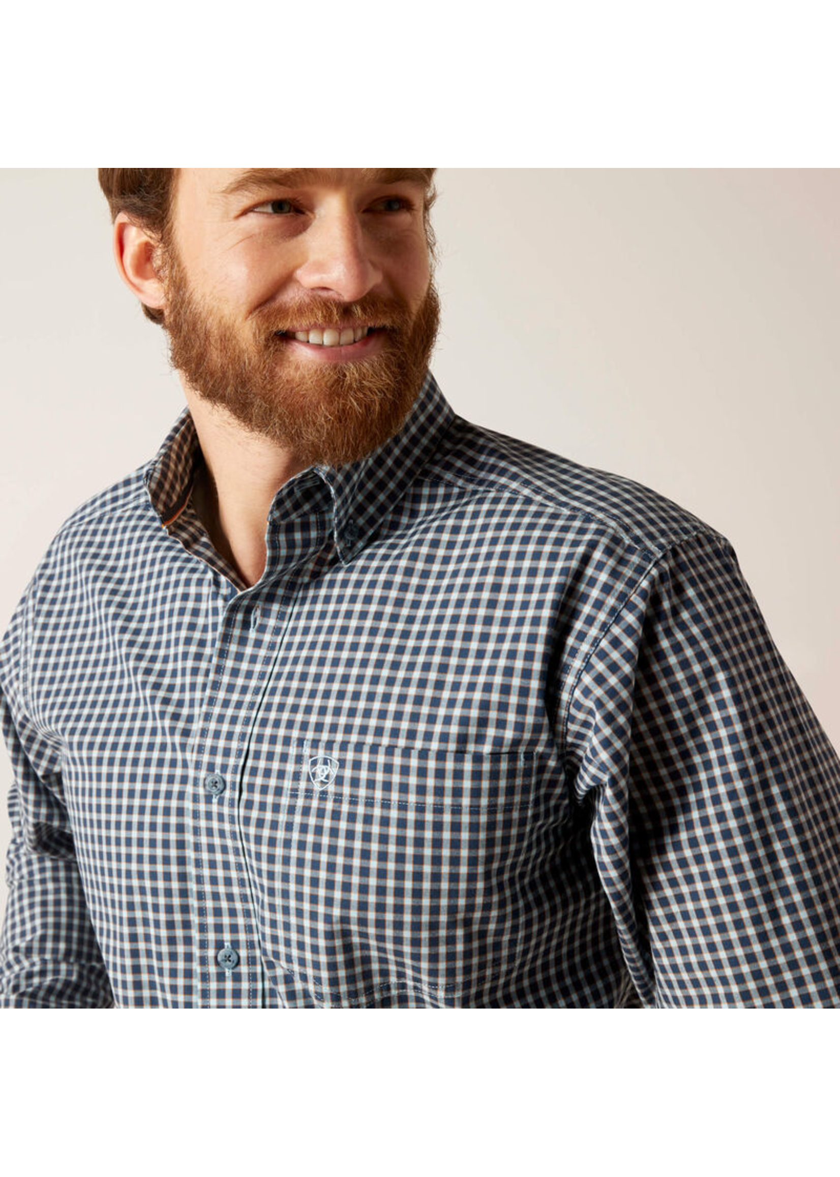 Ariat ARIAT Pro Long Sleeve Button Downs