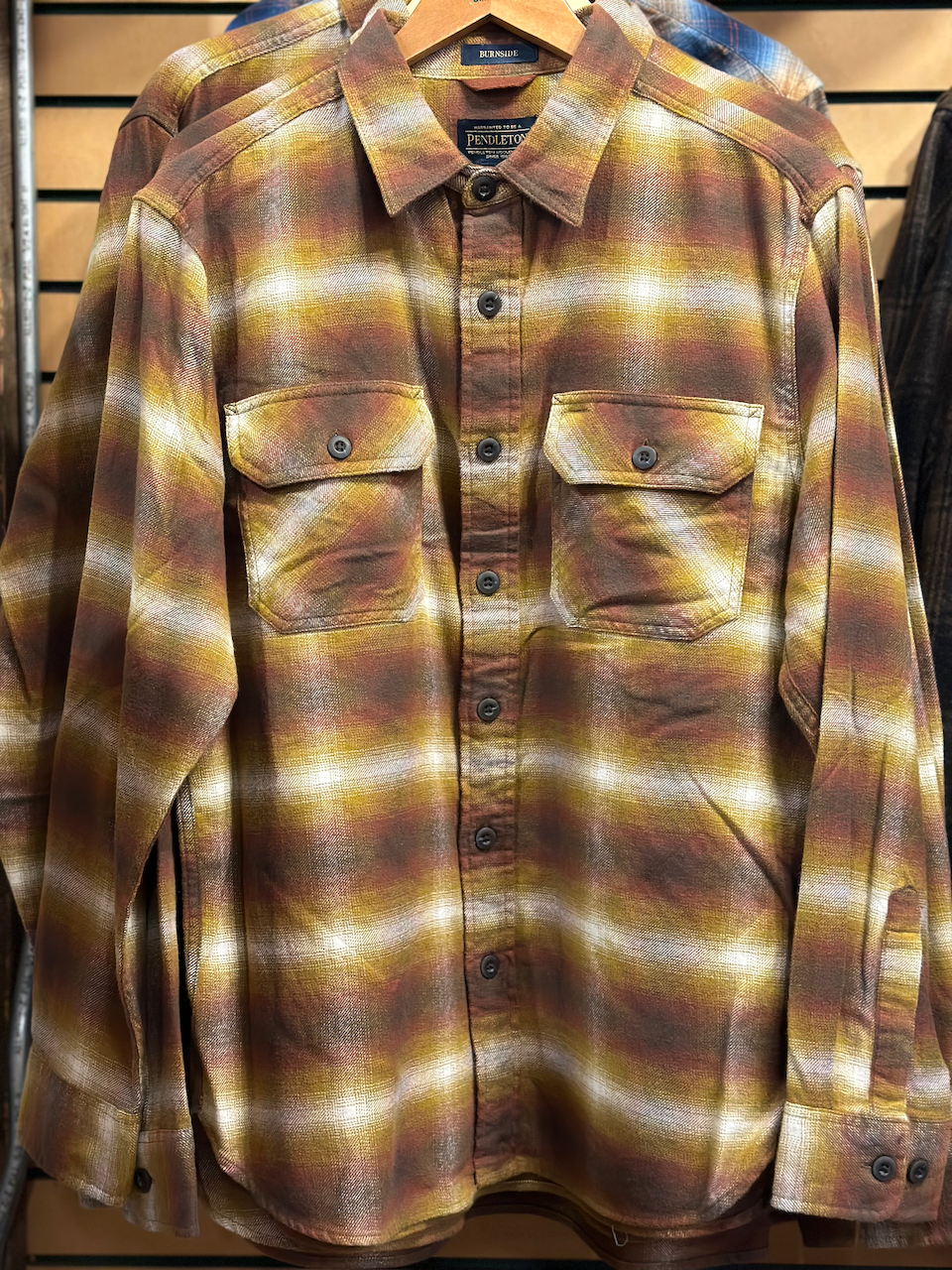 Men's Plaid Burnside Double-Brushed Flannel Shirt - Hewlett & Dunn Boot and  Jean Company