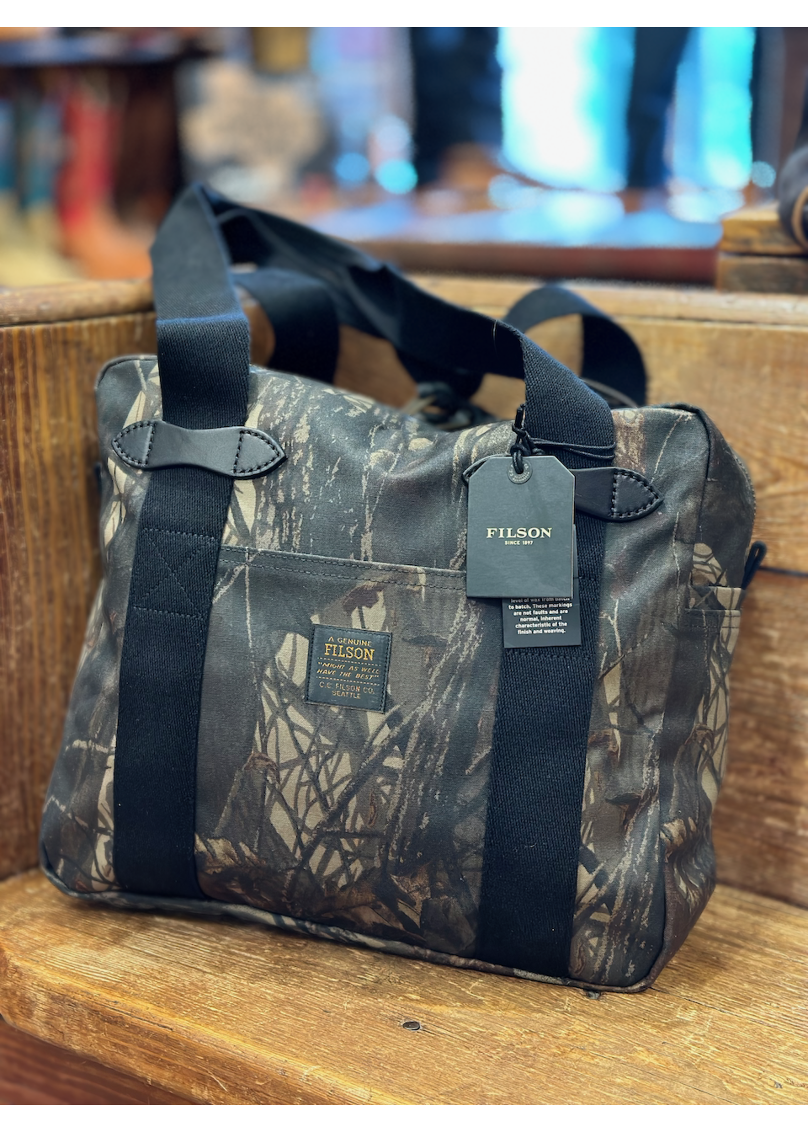 Filson Filson No. 20297428 Tin Cloth Tote Bag With Zipper