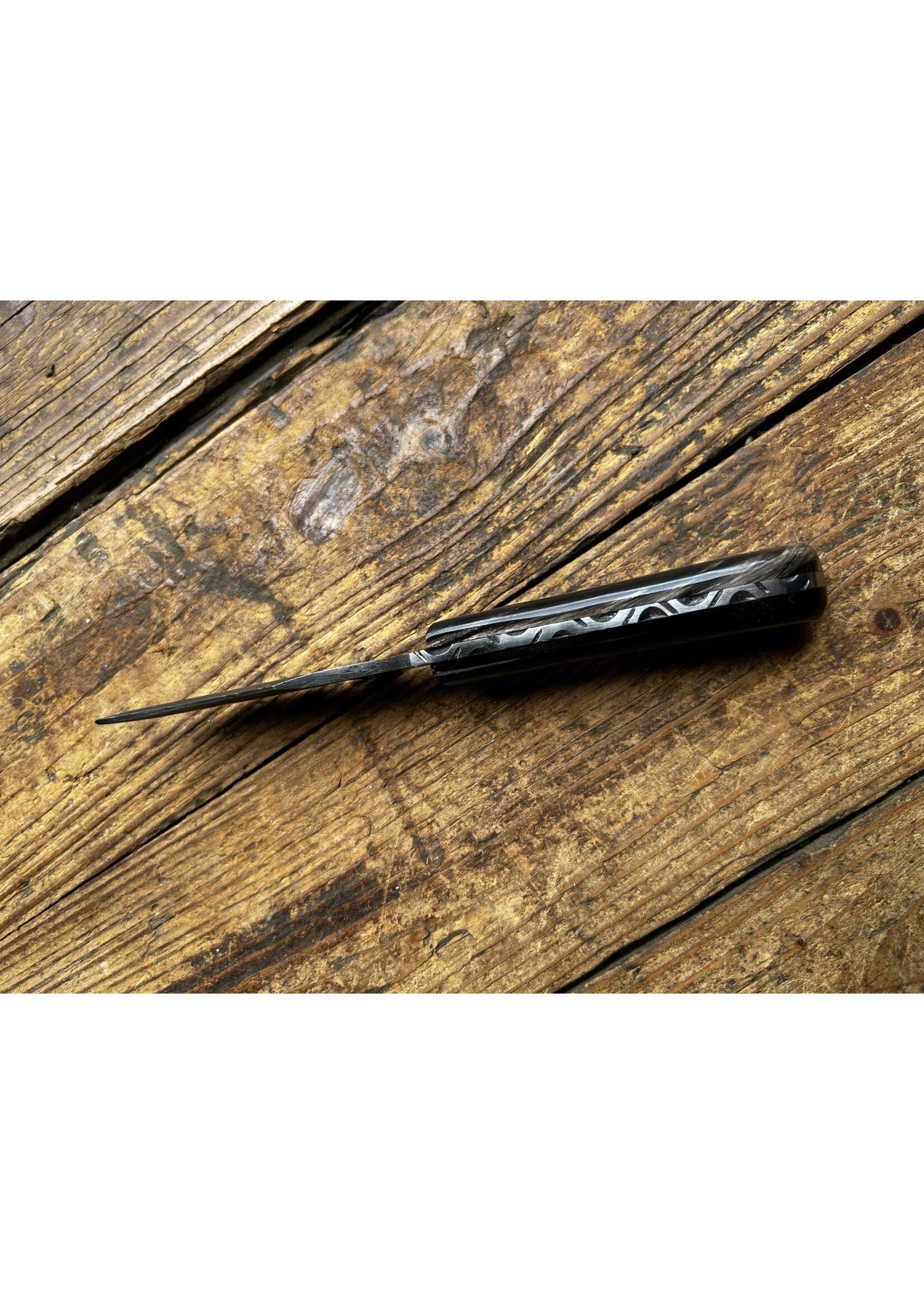 Circle SH Cutlery Circle SH Cutlery CSH-BH Damascus Knife Bull Horn