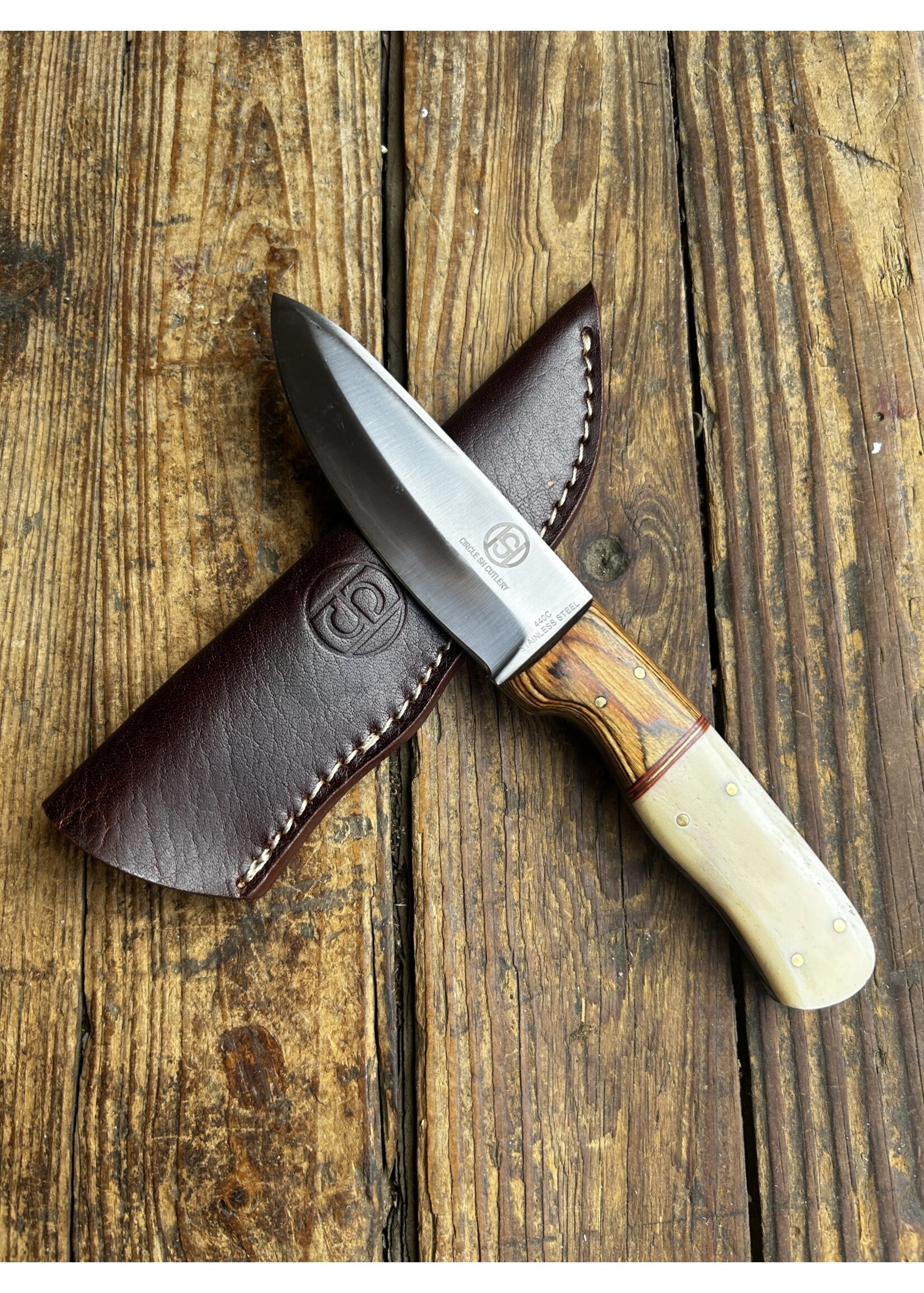 Circle SH Cutlery Circle SH Cutlery 28C01 Wood Bone Knife