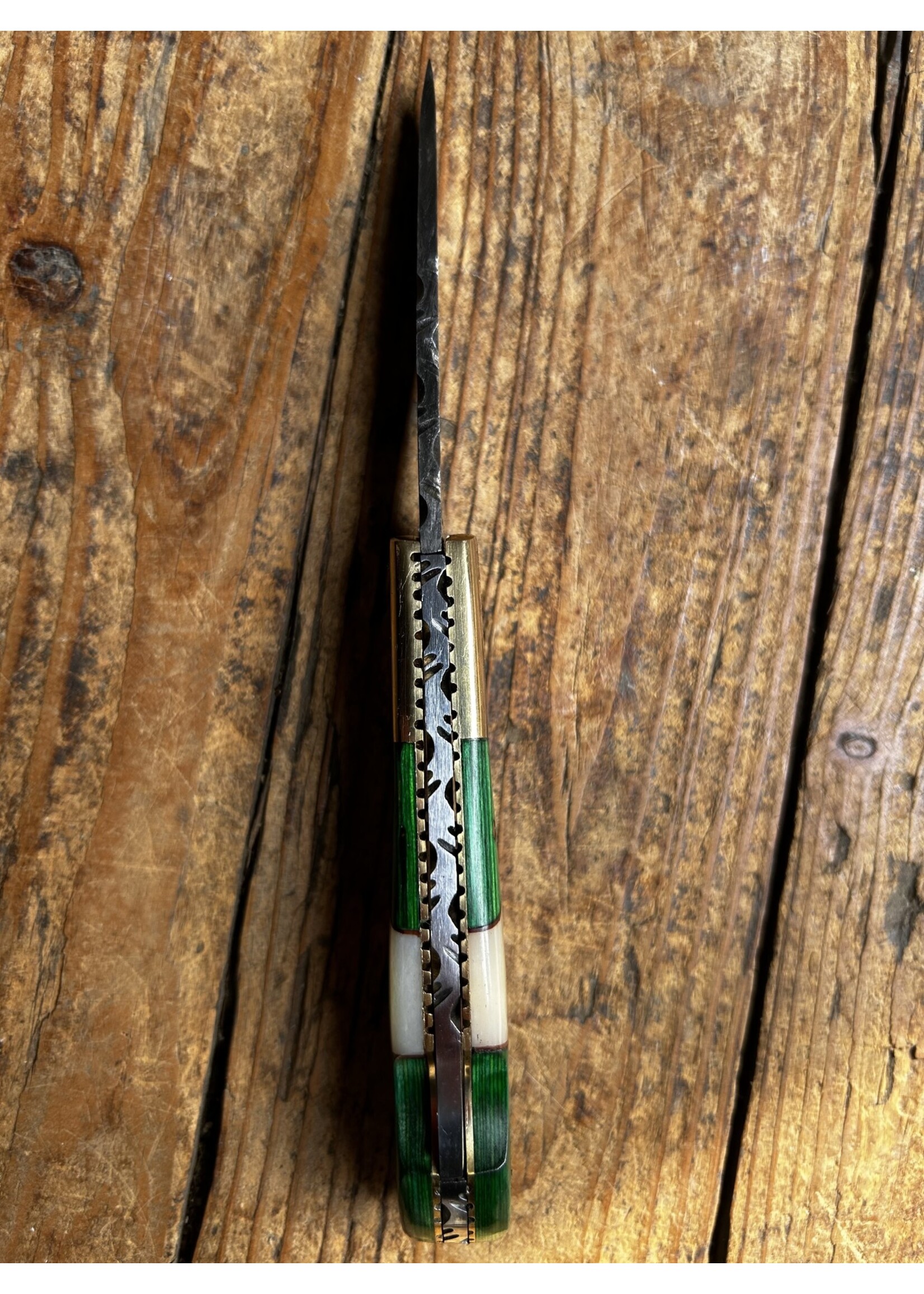 Circle SH Cutlery Circle SH Cutlery DM-1169 Bone Green Brass Folding Knife