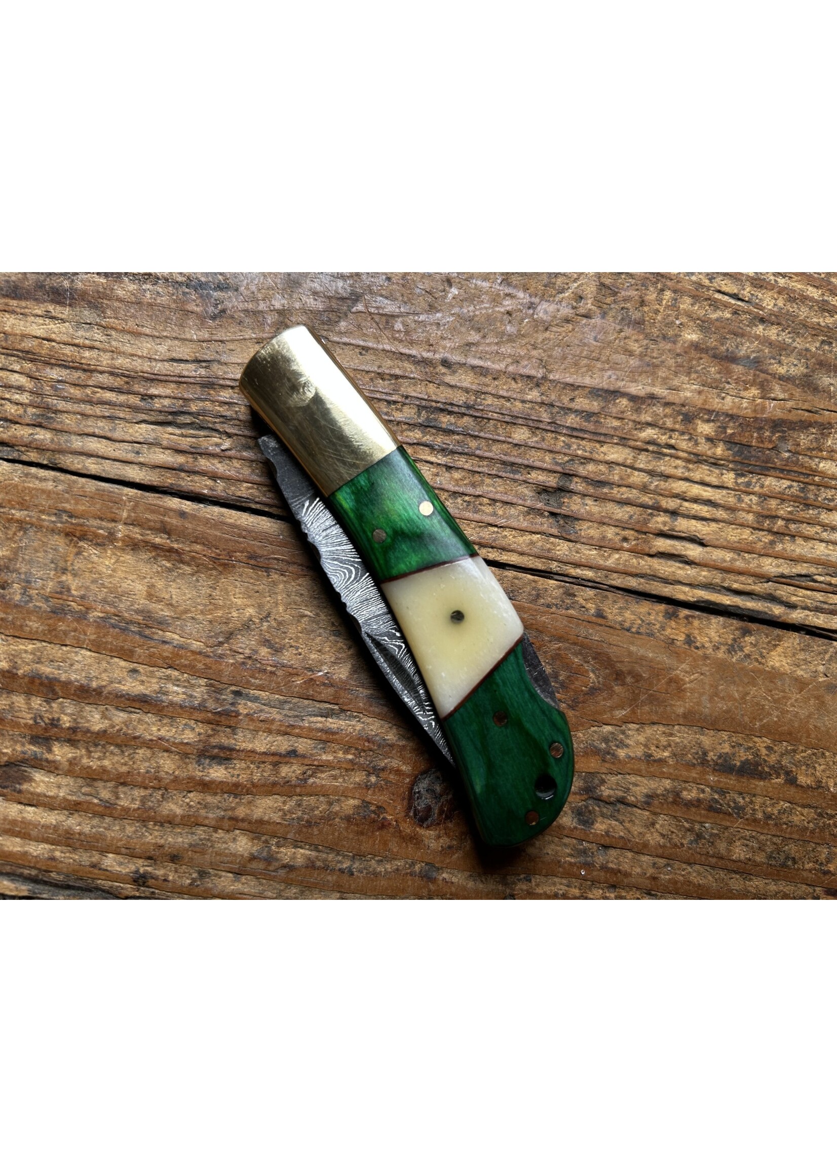 Circle SH Cutlery Circle SH Cutlery DM-1169 Bone Green Brass Folding Knife