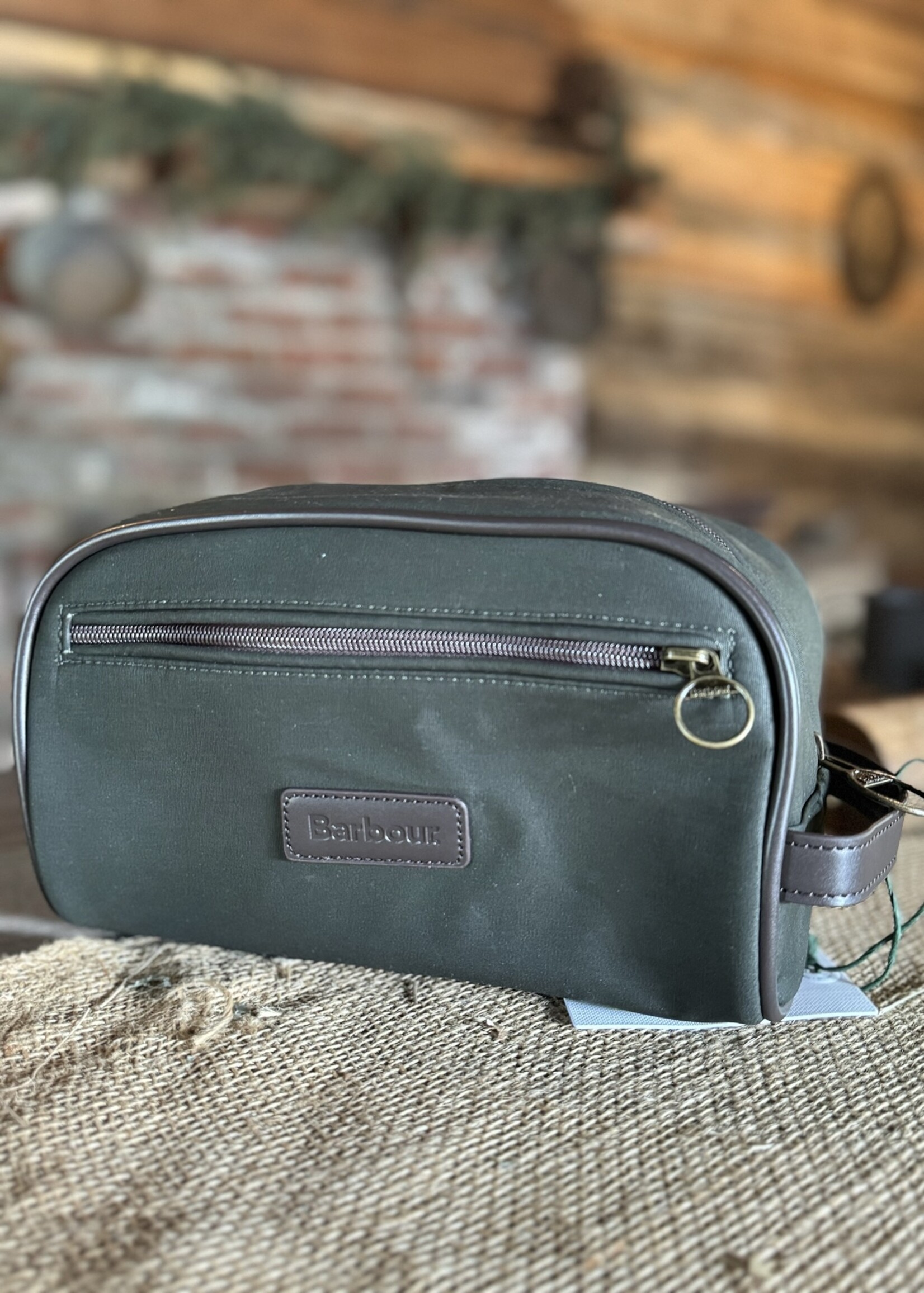 Barbour Barbour Wax Washbag