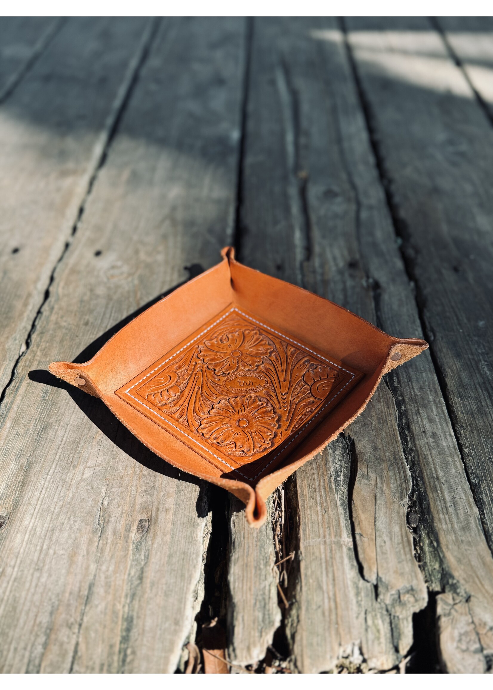 Moss Saddle Shop Hewlett & Dunn X Moss Saddle Shop Valet Tray