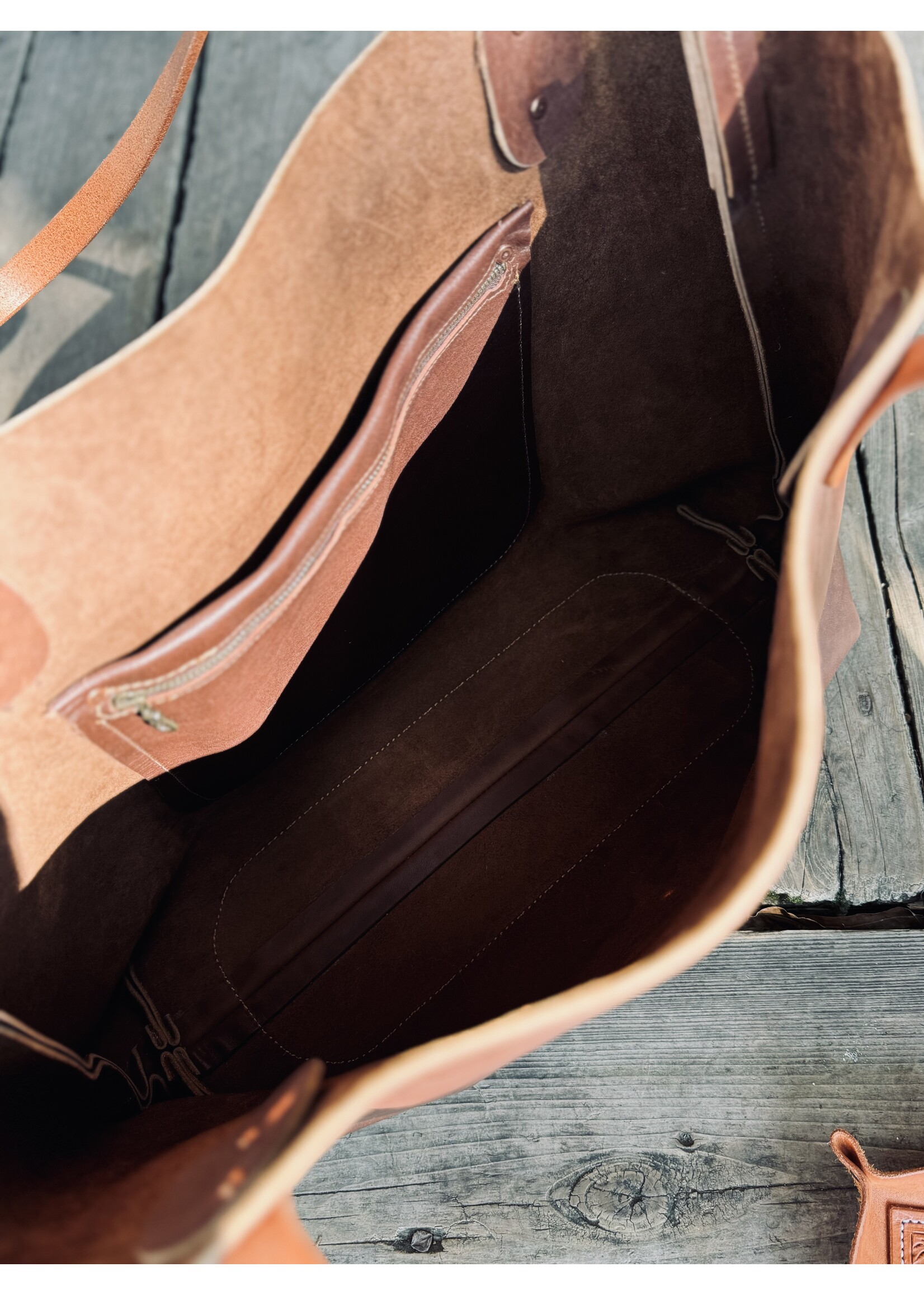 Moss Saddle Shop Hewlett & Dunn X Moss Saddle Shop   Large Tote Bag With Pocket