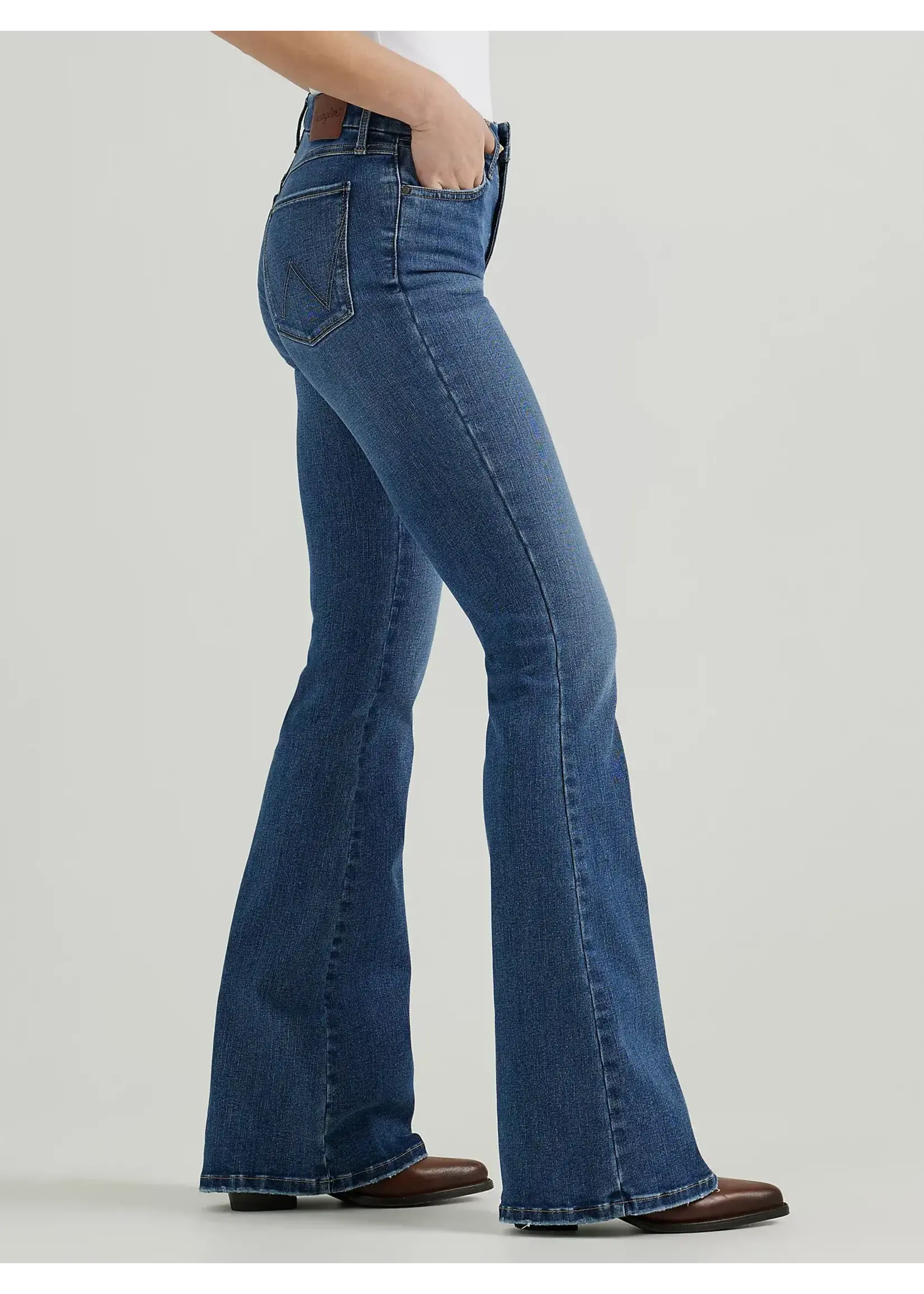 Wrangler Wrangler No. 112359281 Women's Bespoke Lily High Rise Flare Leg Jeans