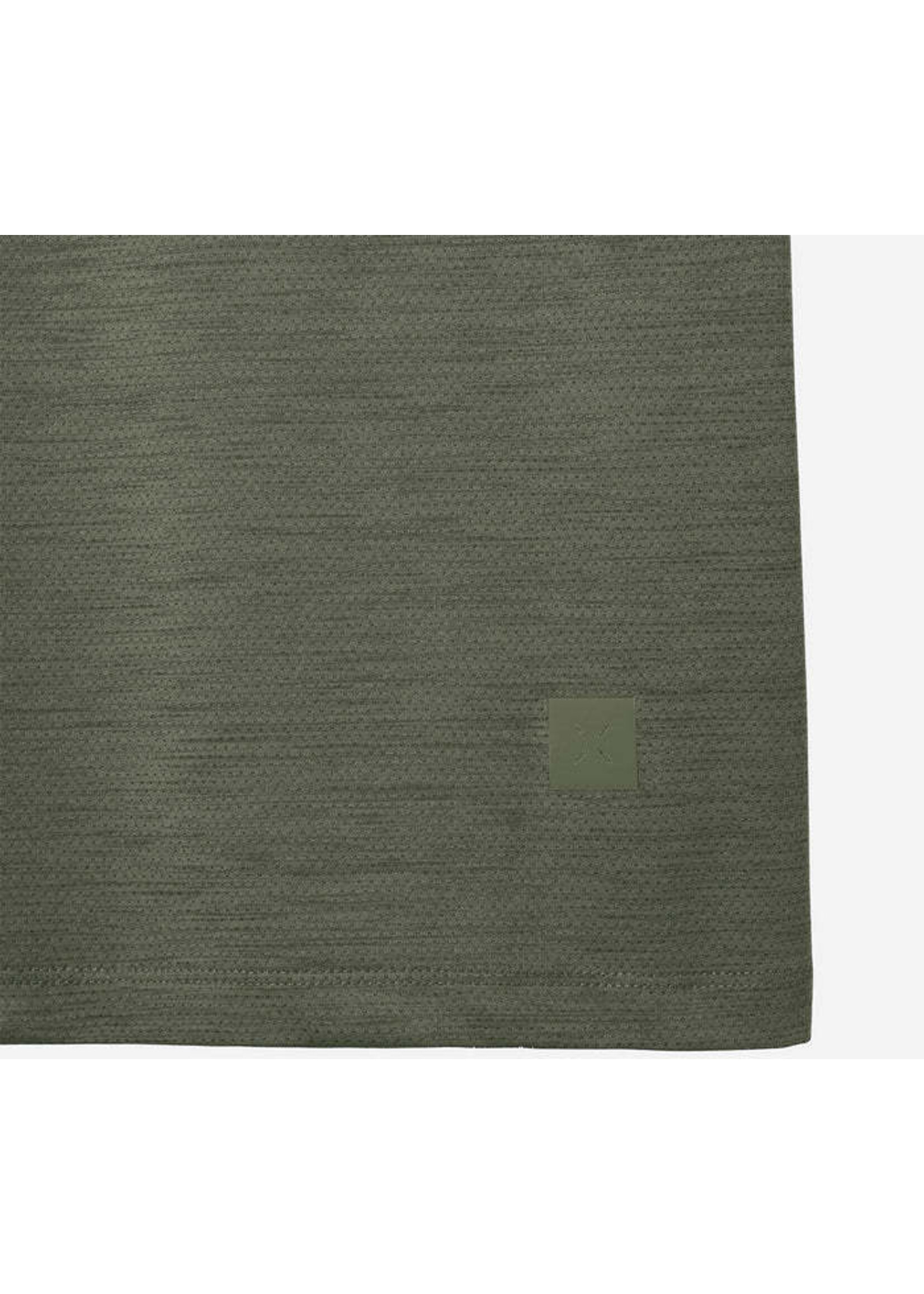 Ten Thousand Ten Thousand Versatile Shirt