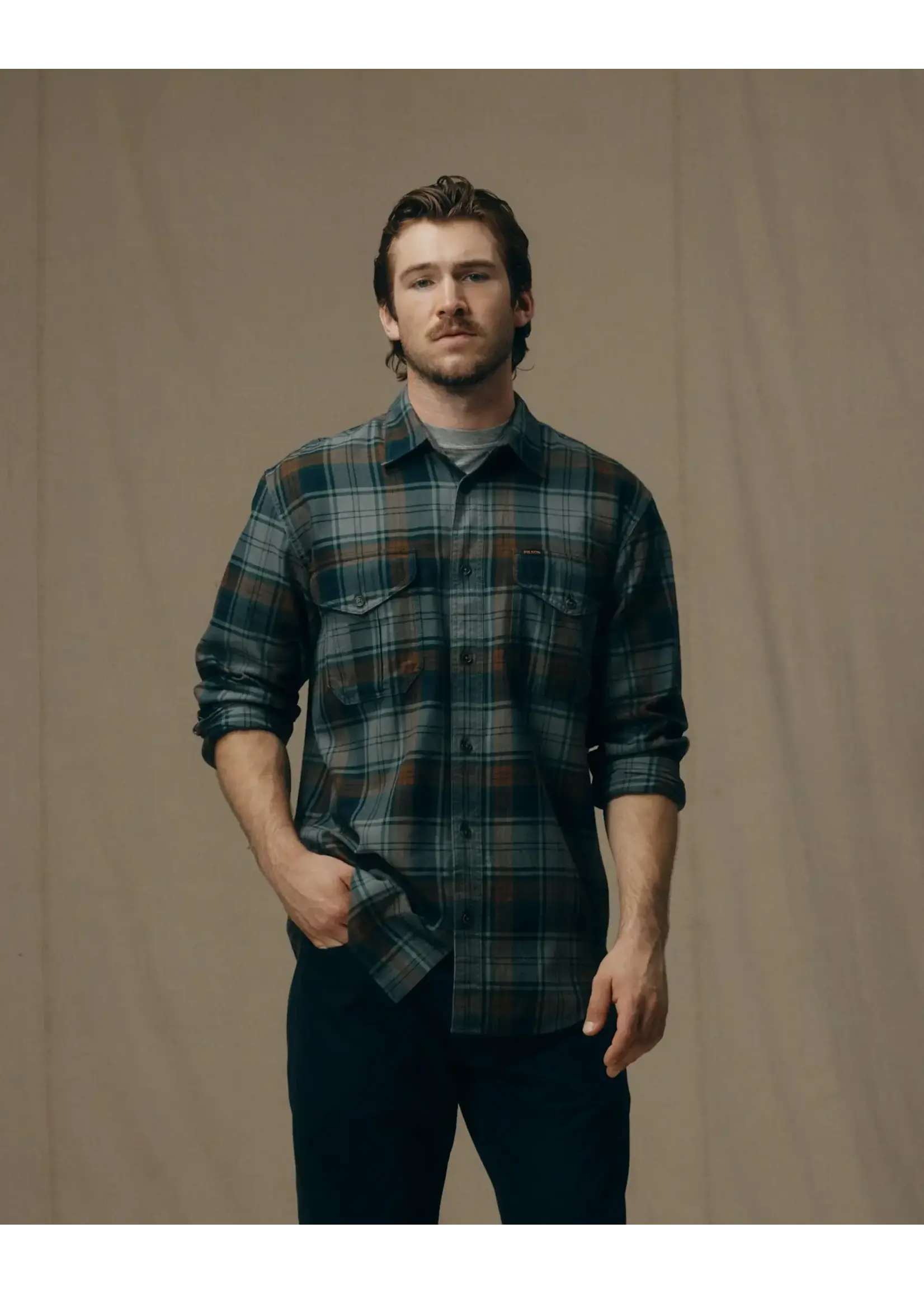 Filson Filson No. 20293594 Light Weight Alaskan Guide Shirt