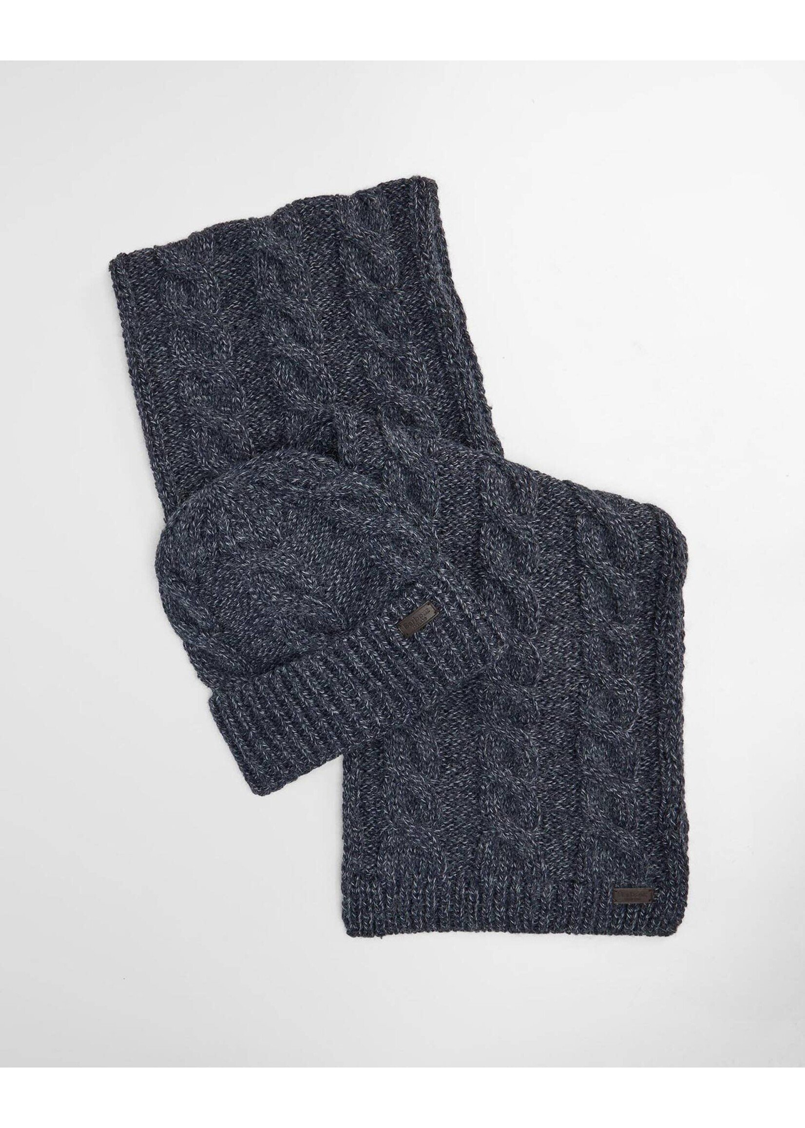 Barbour Barbour Jesmond Beanie & Scarf Gift Set