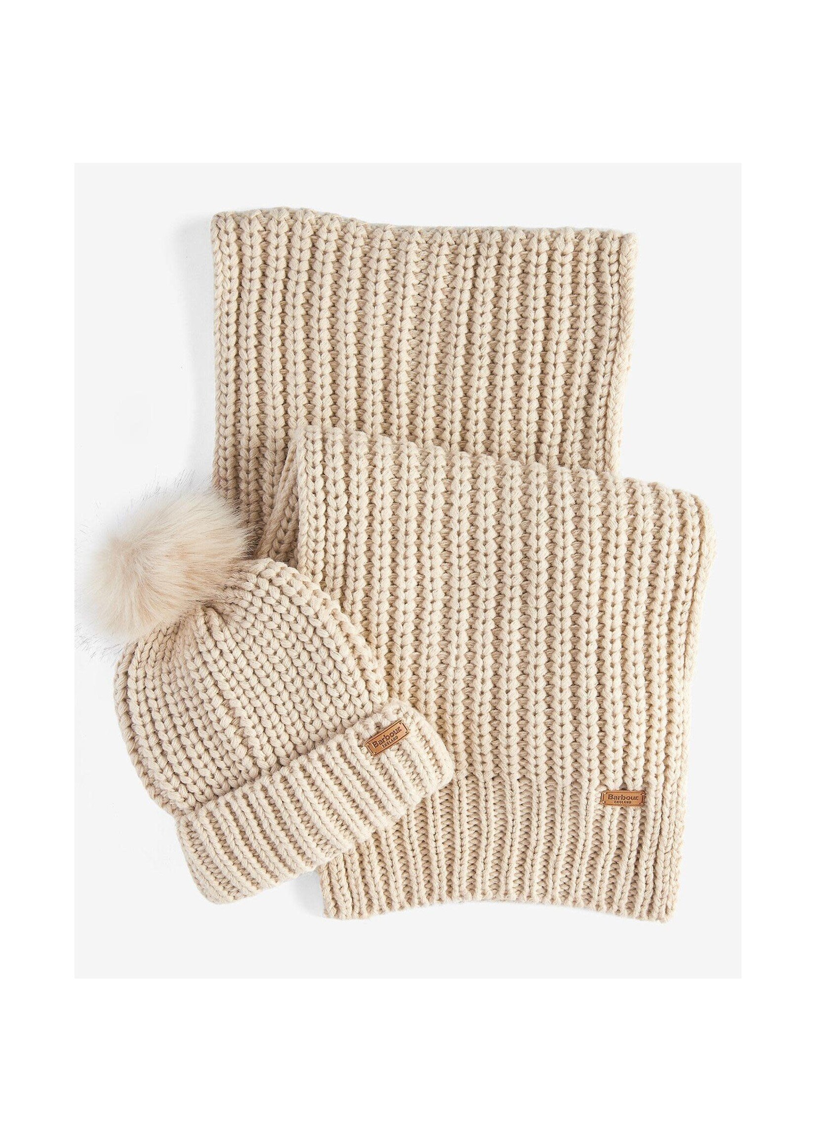 Barbour Barbour Saltburn Beanie & Scarf Gift Set