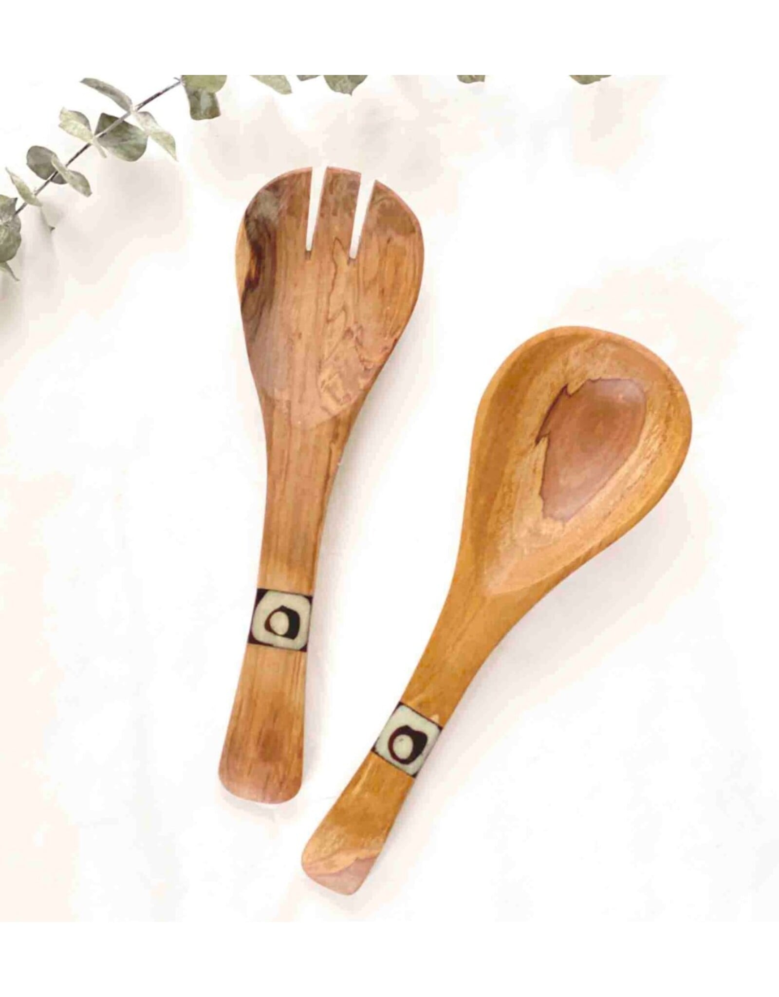 Olive Wood Serving Set with Batik Inlay Made in Kenya