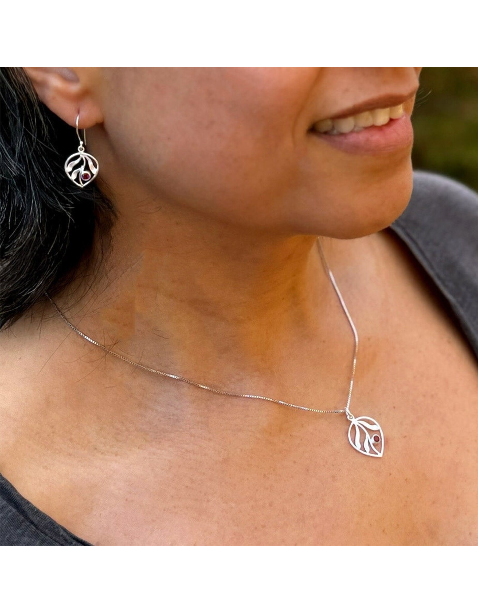 Sterling Silver Whispering Leaf Jewelry
