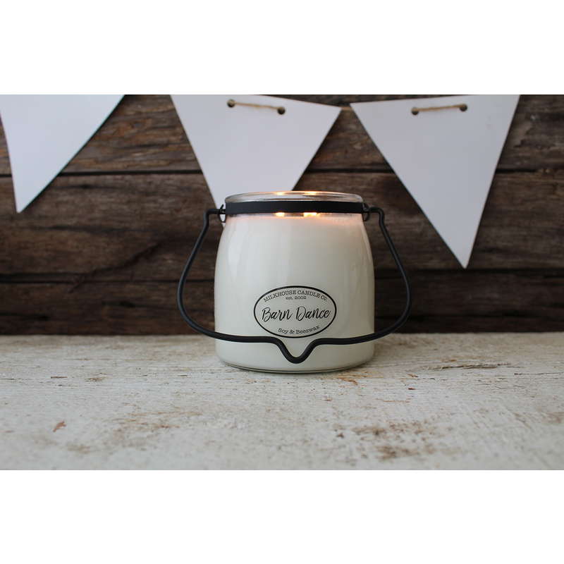 Barn Dance 16 oz  Butter Jar Candle