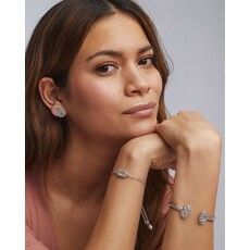 Kendra Scott Elaina Adjustable Bracelet in Gold  Iridescent Drusy