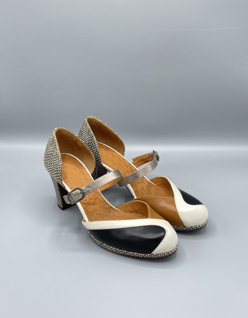 Chie Mihara Jadet Closed Toe Arch Buckle Block Heel espy