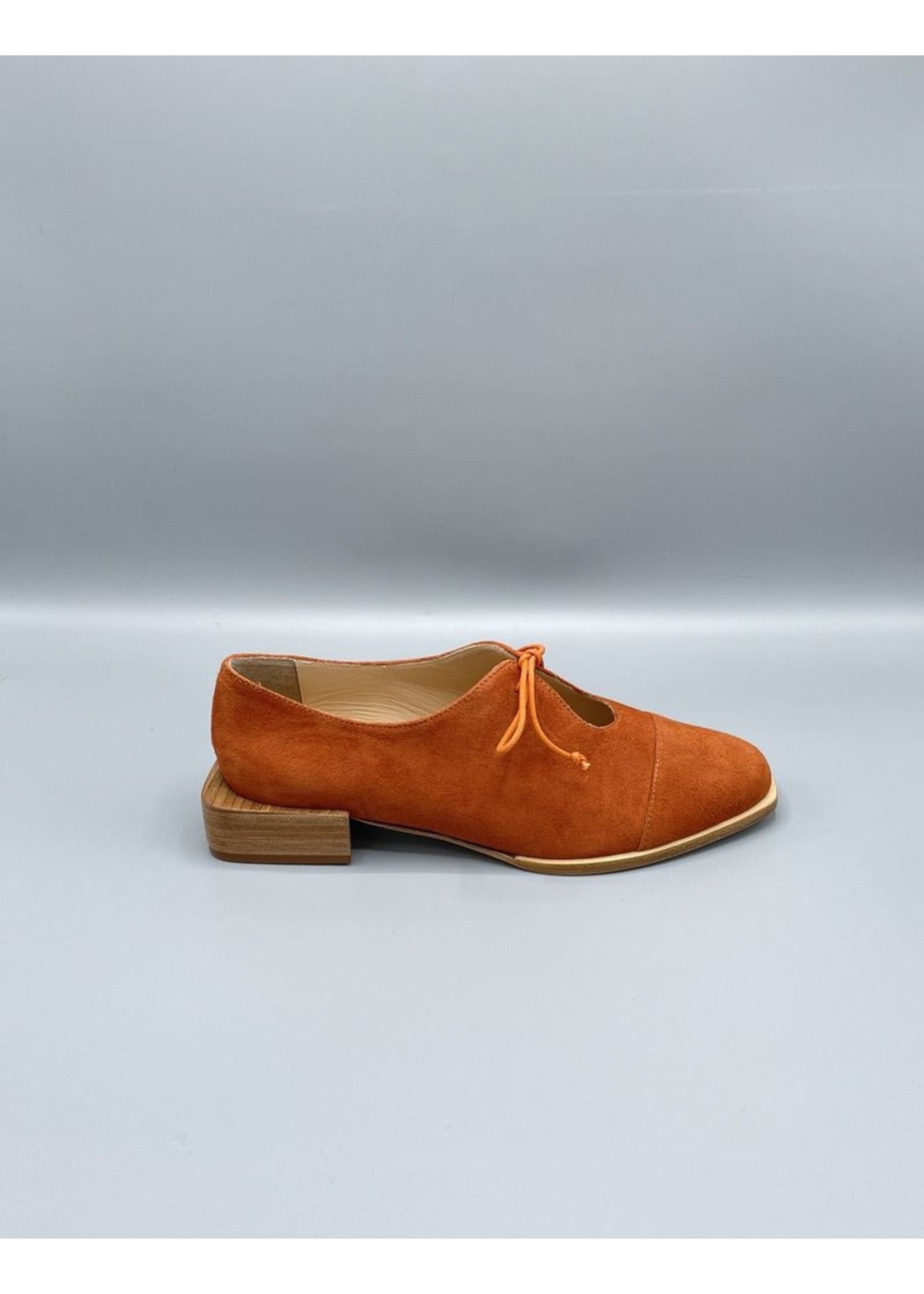 Lorraci Rounded Square Toe Tie Flat
