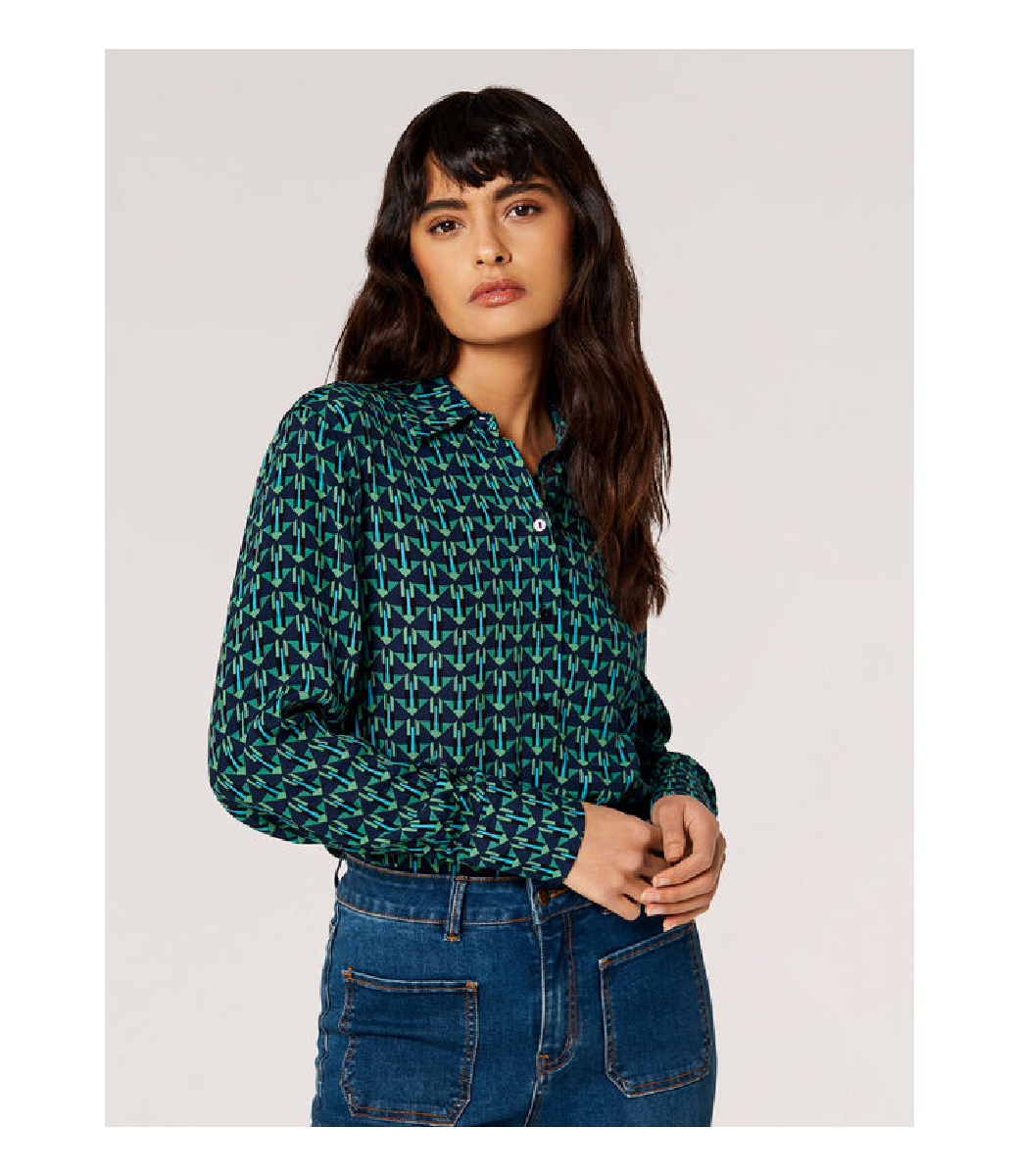 Cream geo top heart print cardigan