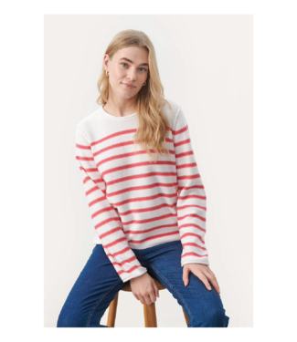 Essentiæls | The Soft V-Neck Sweater