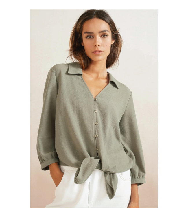 YAYA Cropped Button Tie Blouse